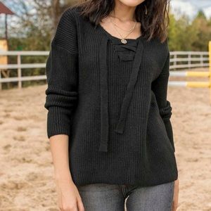 Milan Kiss Lace-up V-neck Top